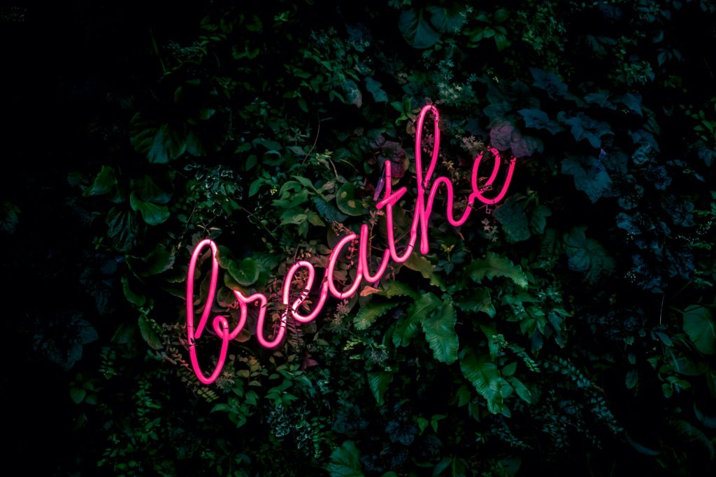 Description “Breathe” as a good piece of advice in fitness. 