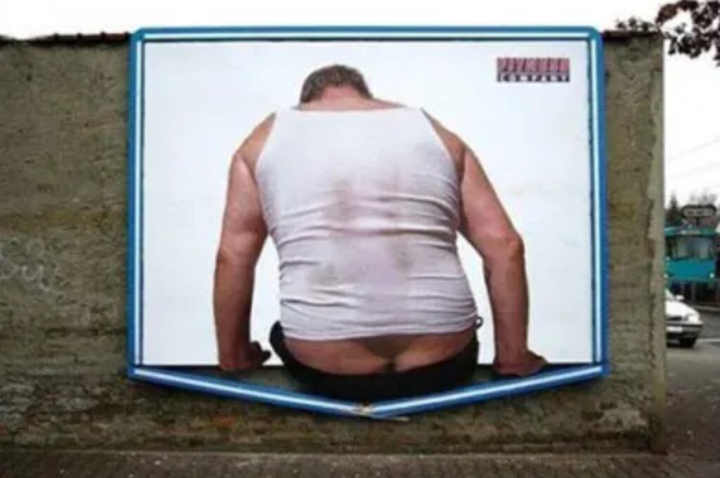 “Crack Problem” - one of the funniest and meaningful fitness ads.