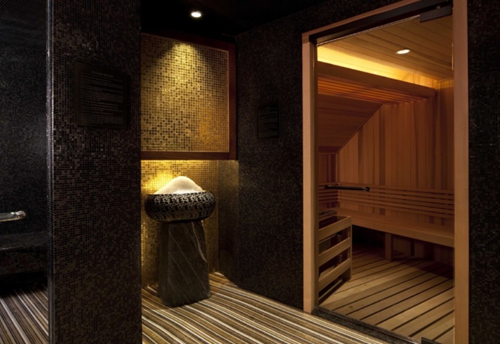 Aromatherapy steam room in Peninsula Spa.