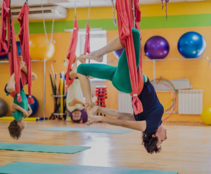 Aerial silk acrobatics is one of fitness business ideas which become increasingly popular.