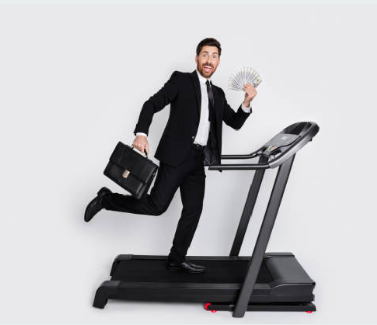 How much does a gym manager earn?