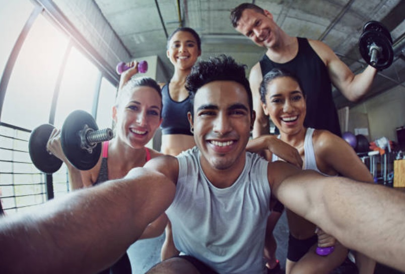 A gym loyalty program can engage members and build a sense of community.