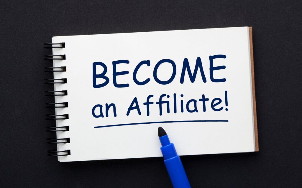 Affiliate link or dedicated affiliate team - which is better?