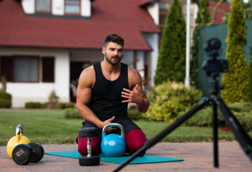 Gain personal training clients by showcasing your style in online content.