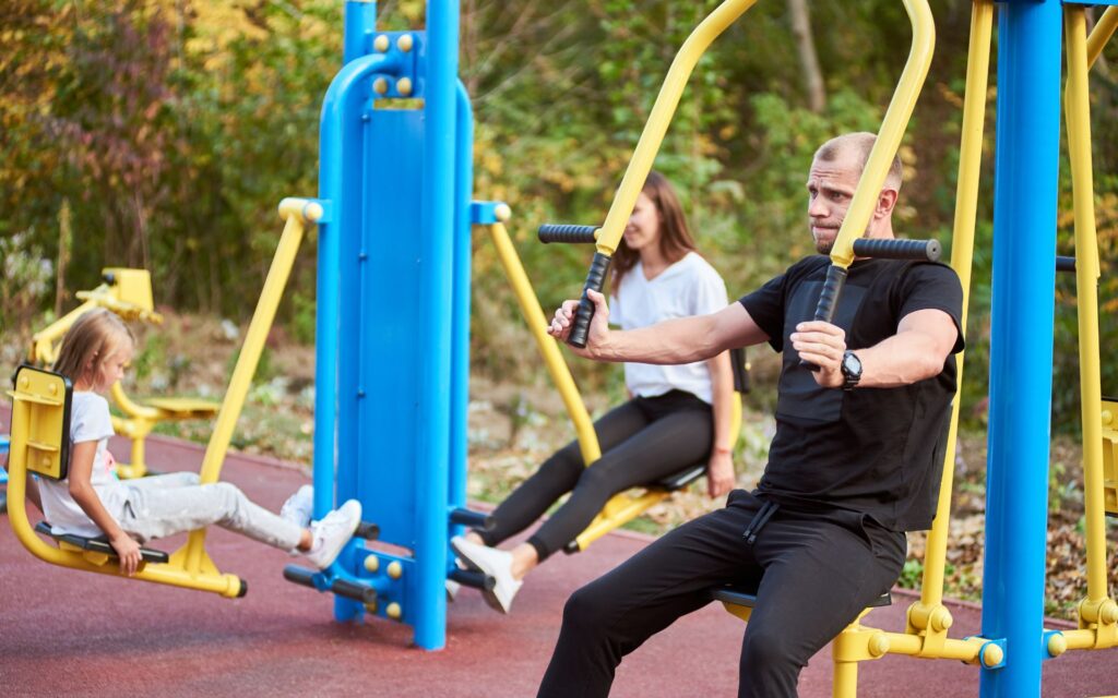 Elevated surface for workouts, natural light and self esteem during exercise outdoors