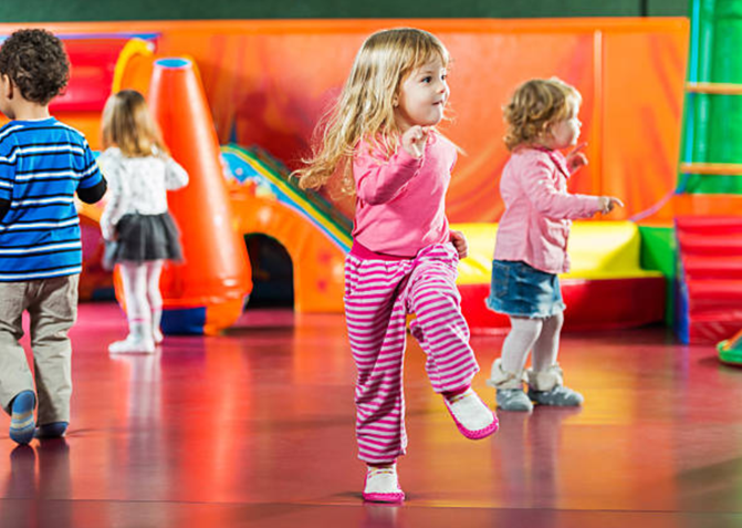 Child care in gyms may help mothers and fathers not to fall out of their fitness routine.