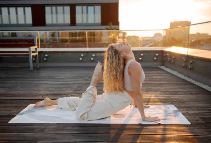 Sunrise rooftop yoga free events can be one of the non-conventional ideas of health club marketing.