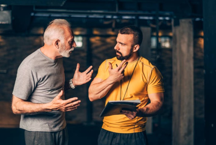 A gym waiver or a personal trainer liability waiver may protect fitness professionals from clients’s attacks and complaints.