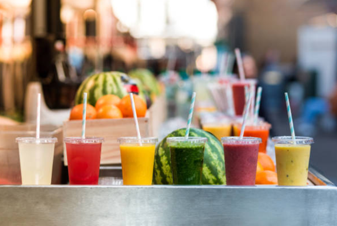 One of health&fitness grand opening ideas is a smoothie bar.