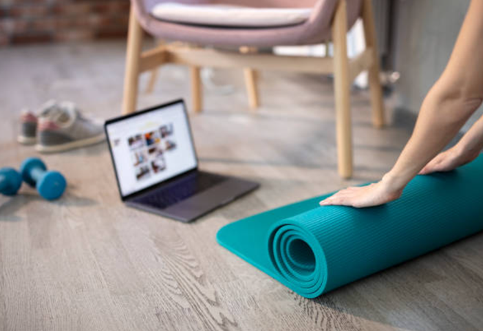 Offering online fitness classes must be well planned and organized for the clients’ comfort and your image.