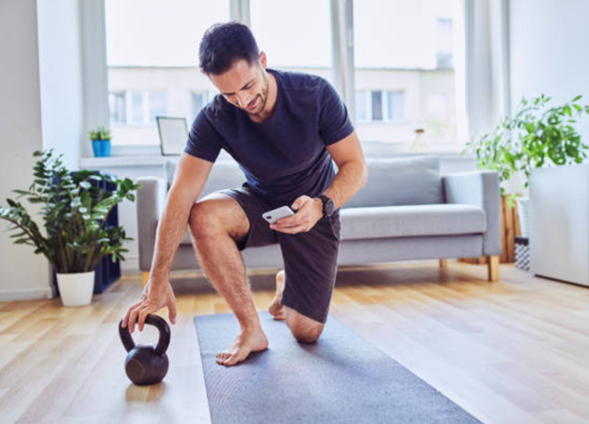 A membership app is something other online personal trainers may not have yet. You can win here!