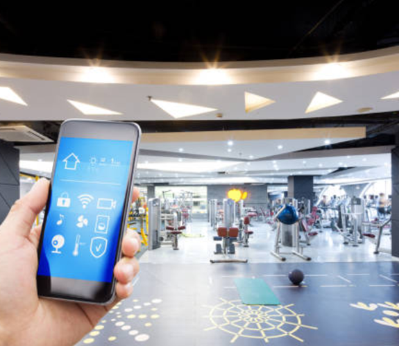 Fitness industry trends are more and more about technology support.
