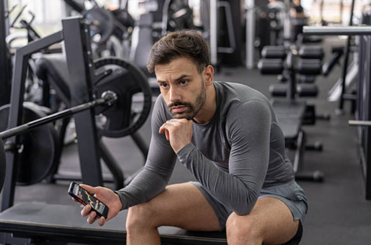 How to earn passive income in the fitness industry? Is online coaching enough or should you develop fitness apps?