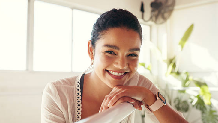 Barre studio owner’s smile - isn’t it what it takes to create a warm image of the business?