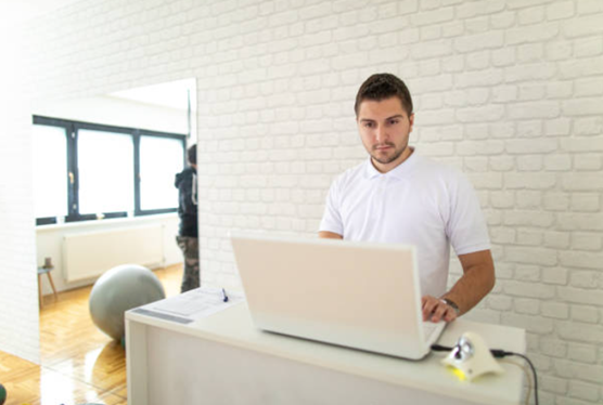 Gym management software makes administrative tasks easier: it helps gym owners with payment processing, client management or marketing automation, among others.