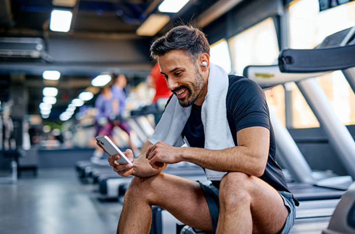 Innovative fitness is also about being present with your logo in your members’ phones - for communication and brand awareness.